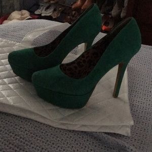 Jessica Simpson Pumps